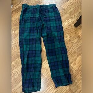 Women’s plaid pajama pants